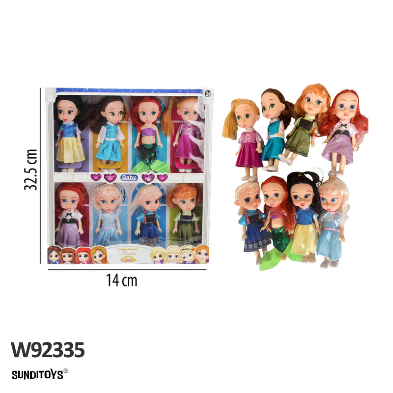 W92335 Doll 8 Pieces